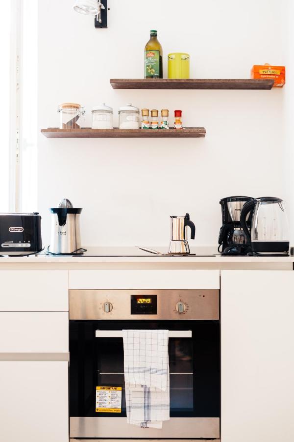 Restart Accommodations Aldobrandini E Sciarra Rome Bagian luar foto