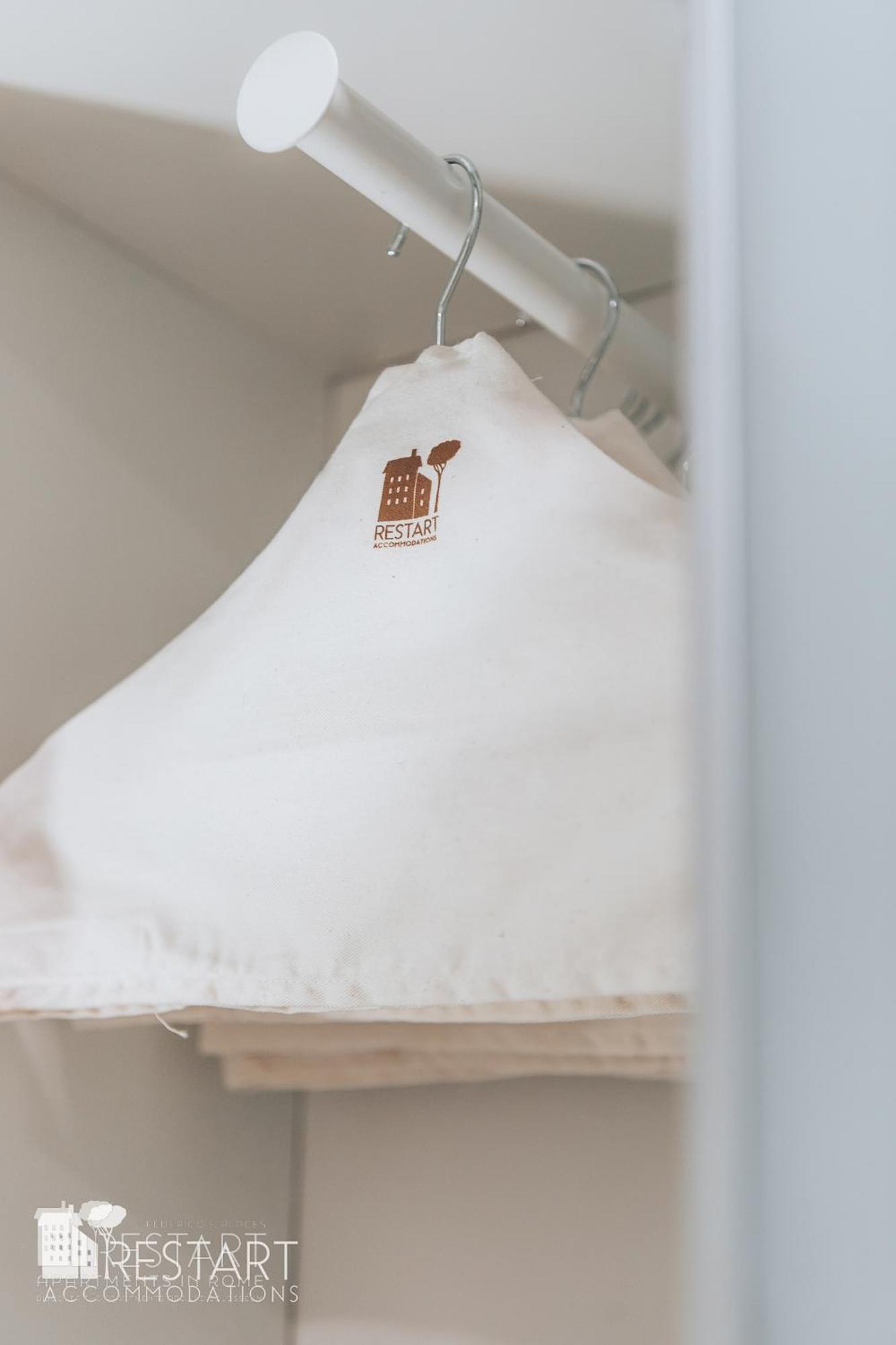 Restart Accommodations Aldobrandini E Sciarra Rome Bagian luar foto