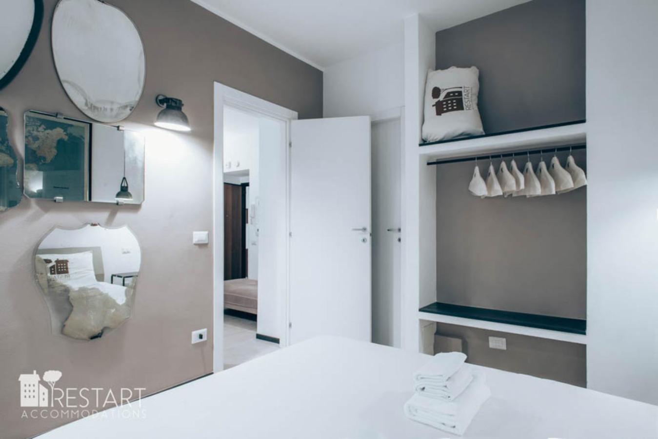 Restart Accommodations Aldobrandini E Sciarra Rome Bagian luar foto