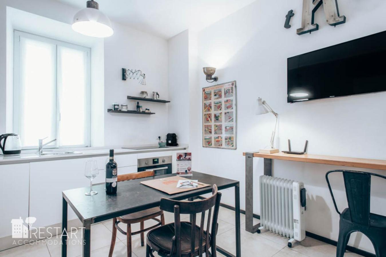 Restart Accommodations Aldobrandini E Sciarra Rome Bagian luar foto
