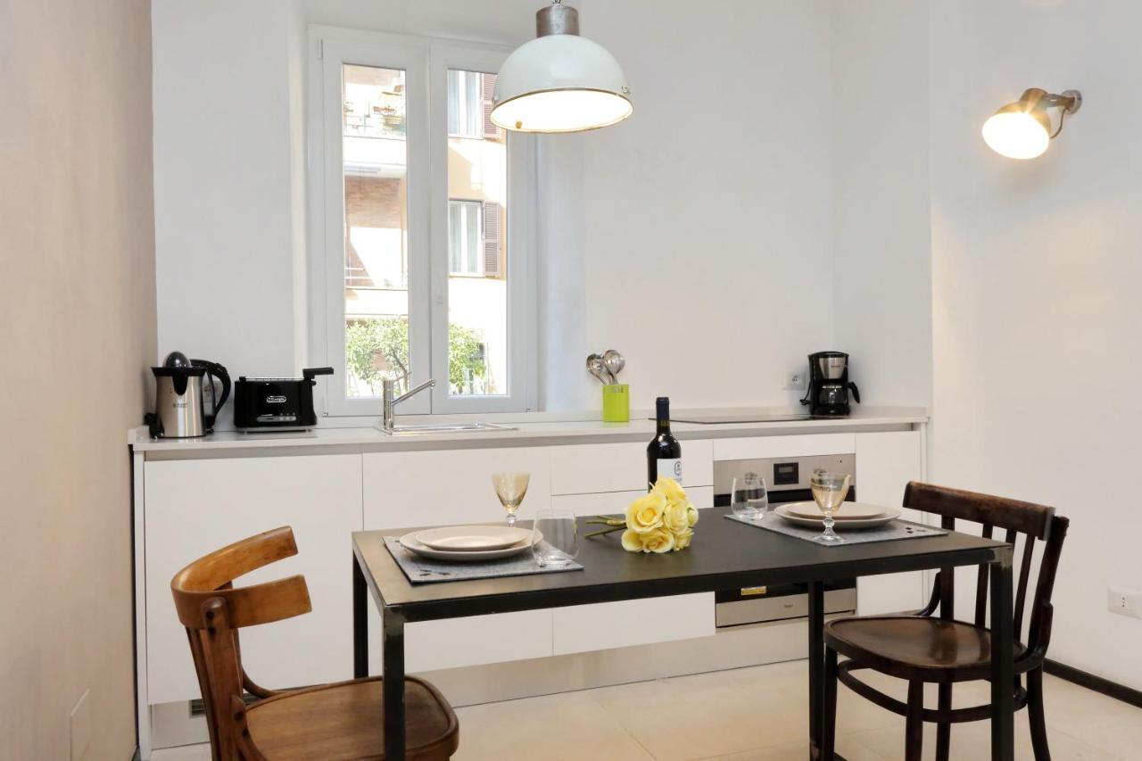 Restart Accommodations Aldobrandini E Sciarra Rome Bagian luar foto